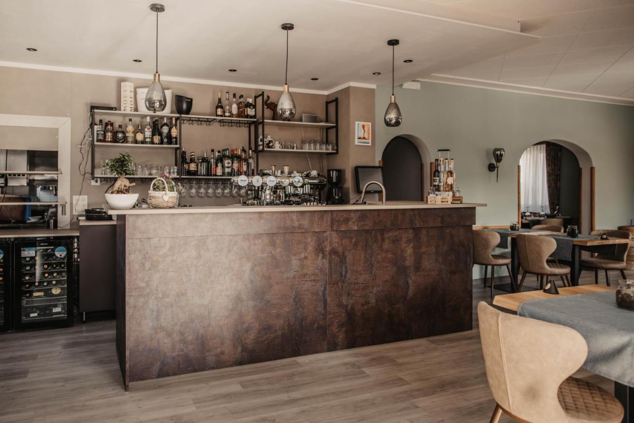 Albergo Ristorante Al Portico Gerra  Zewnętrze zdjęcie
